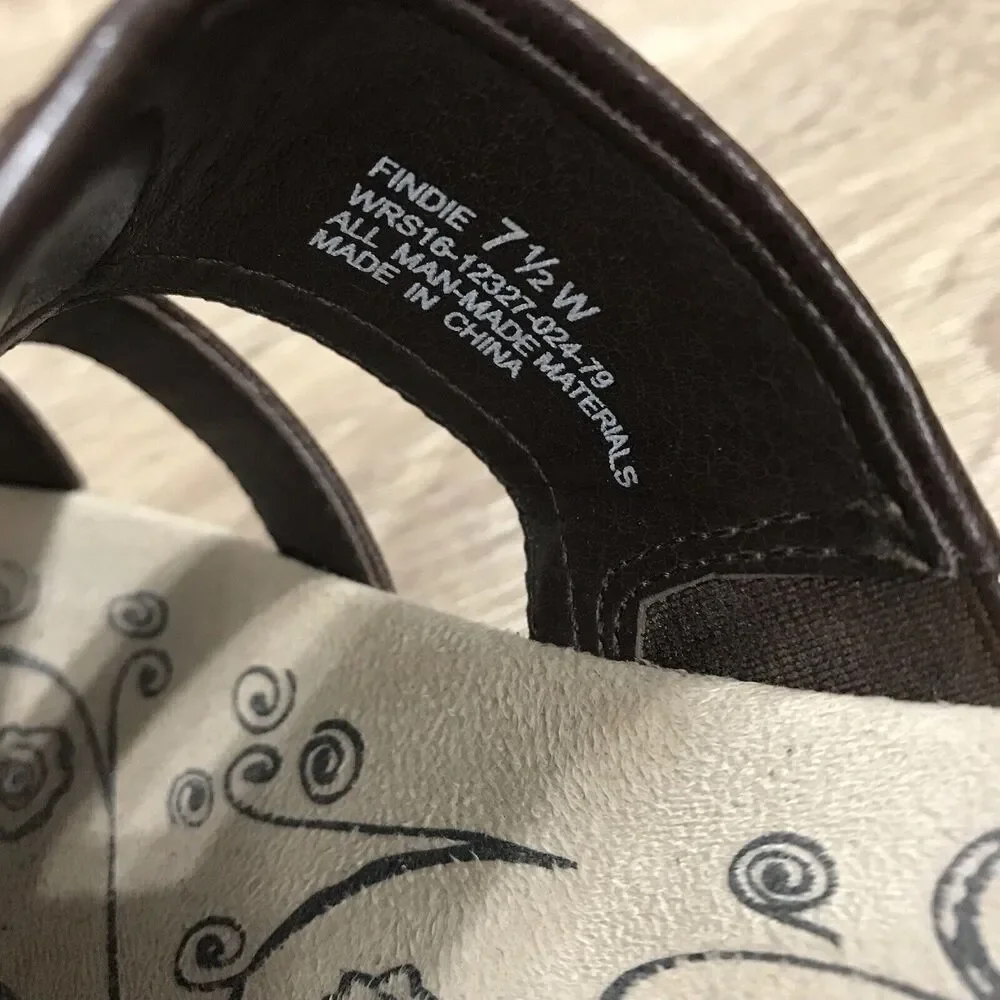 Baretraps Findie Slide Sandal Womens 7.5‎ Wide Brown Low Wedge Slip On Shoes